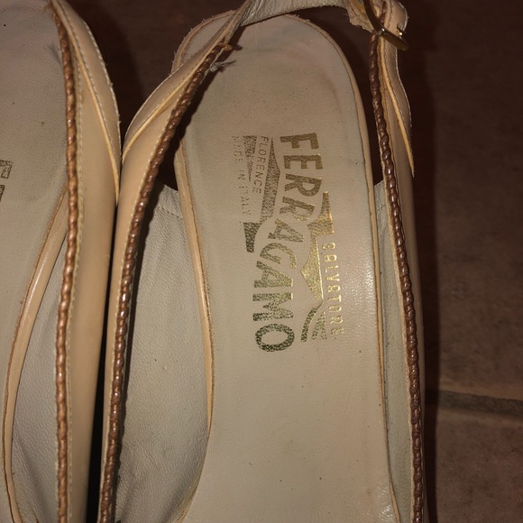 Salvatore Ferragamo Slingback Heels Nude Sz 8.5 - Picture 3 of 9